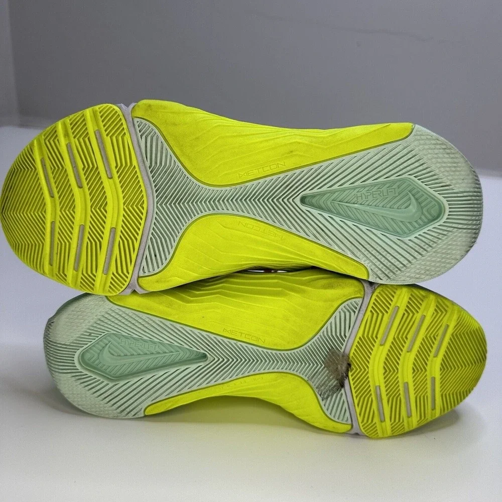 Nike Women's Size 9 Metcon 8 Arctic Orange‎ Volt DO9327-800 Training Shoes
